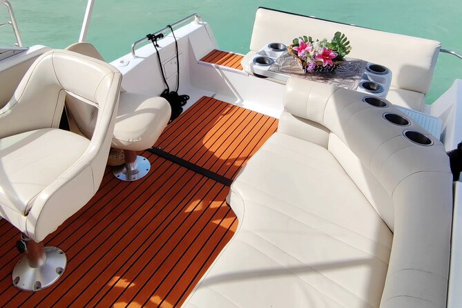 3 hrs Private Snorkeling Yacht tour in Bavaro Punta Cana - Crew Energy: Captain Frank, Photographer Pedro, and the Fun Factor