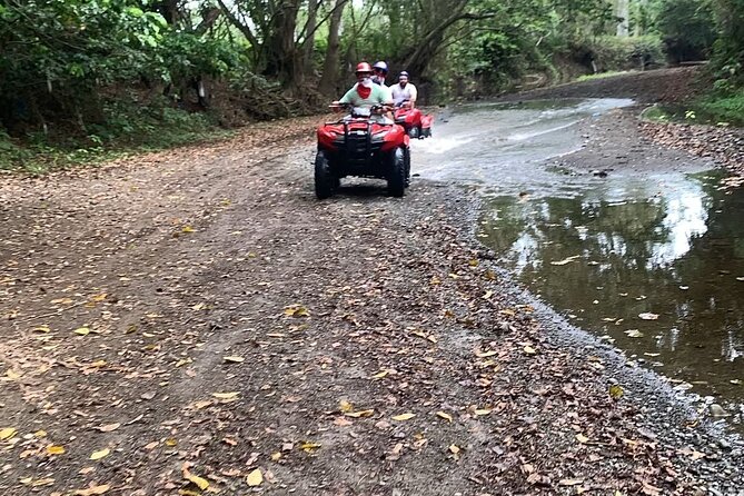 4-Wheel on the road - Maimon Beach Stop: Quick Time by the Water, and How to Prepare for Dust