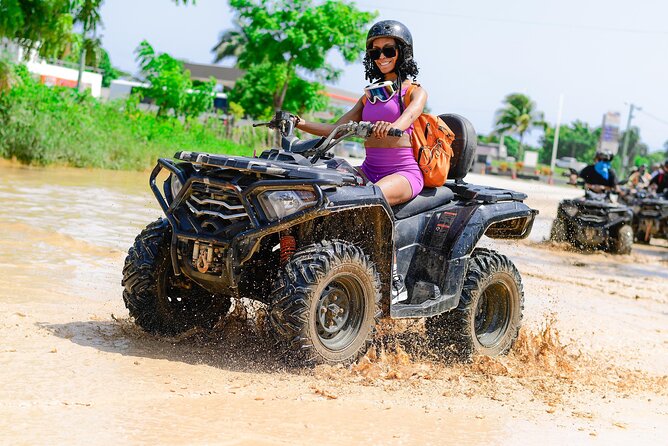 4X4 ATV adventure in Punta Cana to the cenote and Macao beach - Stop 2: Los Hoyos del Salado cenote and its 25-foot water cave