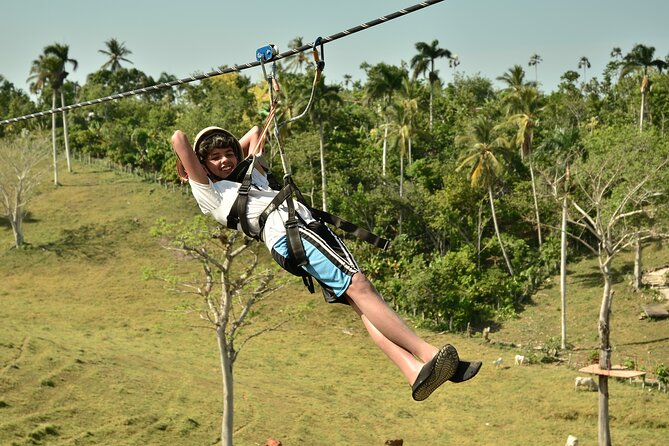 5 tours in 1 (Eco Farm/Horseback/City Tour/Buggy/Zipline) - Zipline in Anamuya: suspension bridge, 16 towers, and big views
