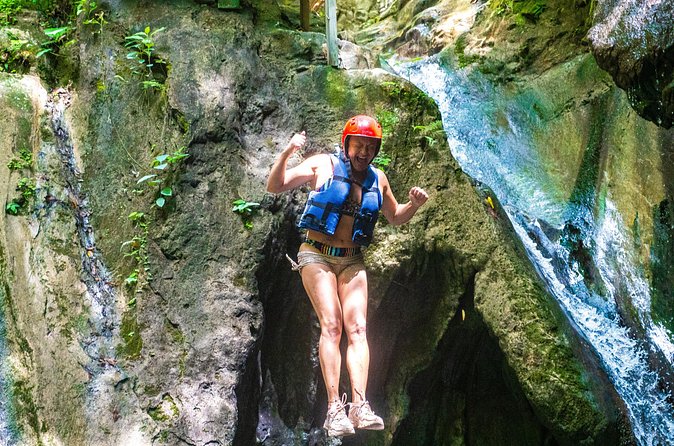 7 Waterfalls & 5 Zip Lines Shore Excursion Amber Cove & Taino Bay - Practical tips before you go: footwear, comfort, and realistic expectations