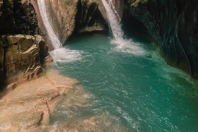 7 Waterfalls Excursion Taino Bay & amber cove - Food and extras after the waterfalls: fruit, chocolate, and a few surprises