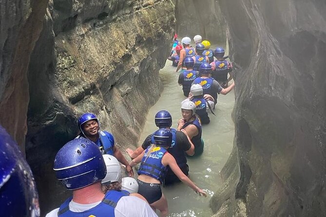 Adventure in the 7 Waterfalls + Typical Lunch and Transportation - Stop 2: the Stone Square coffee, chocolate, cigars, and carved stones