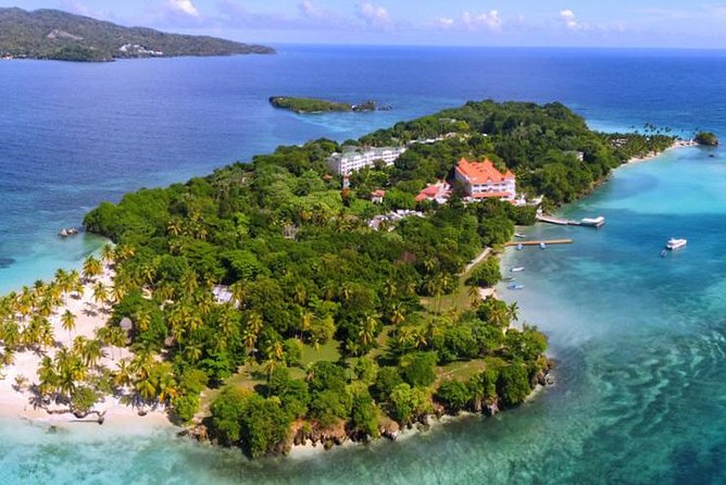 Adventure in the bay of samana and waterfall El limon from punta cana - The 7:00 am Pickup and the Transport Reality