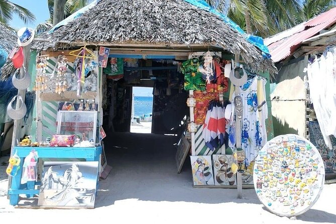 All Inclusive Saona Private Boat Tour from 165 USD p/P - Stop 2: Catuano Beach Lunch, Hammocks, and Beach Break Energy