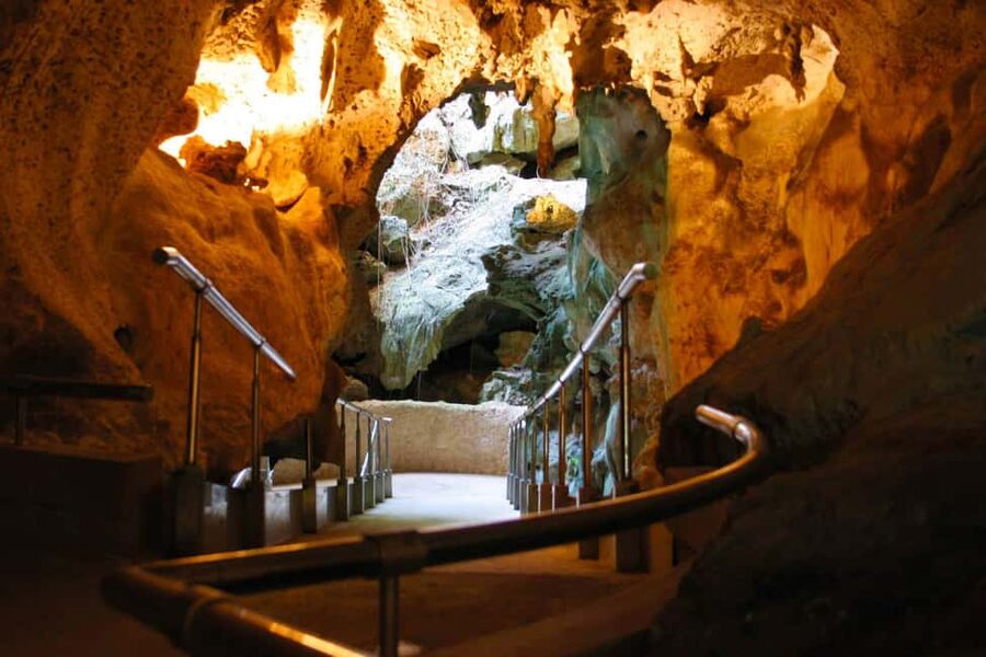 Altos de Chavón + Cueva de las Maravillas Excursion from Bavaro/Punta Cana - Price and value: what $125 buys on a 9-hour, two-site day
