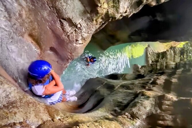 AMBER COVE-TAINO BAY 5 Zip Lines 7 Waterfalls + Locale Food - What About Timing Changes and Crowds at the Park?