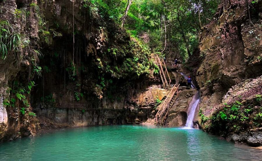 Amber Cove/Taino Bay: 7 Waterfall Tour with Swimming & Lunch - Port pickup from Amber Cove or Taino Bay (and why meeting place timing matters)