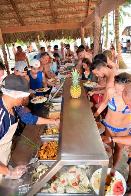 Bavaro: Saona Island Speedboat Tour with Open Bar - Saona Island from Bavaro and Bayahibe: what makes it feel special