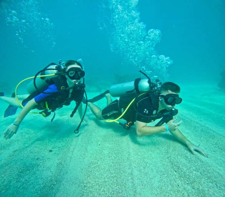 Bávaro: Scuba Diving Experience for Beginners - The controlled underwater window: 6 to 12 meters and 30 minutes minimum