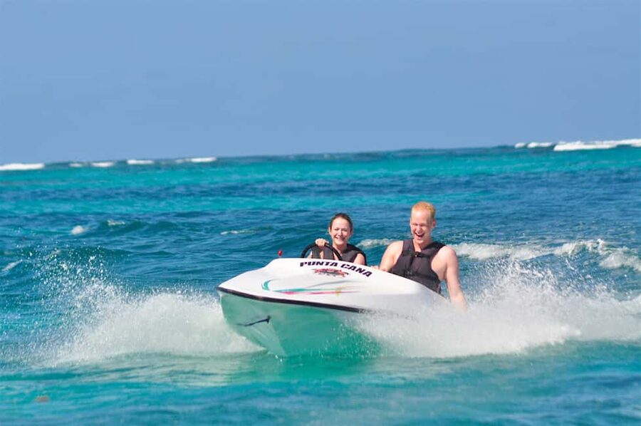 Bávaro: Speed Boat and Snorkeling Trip - First stop at Bávaro’s natural pool: calm water, quick enjoyment