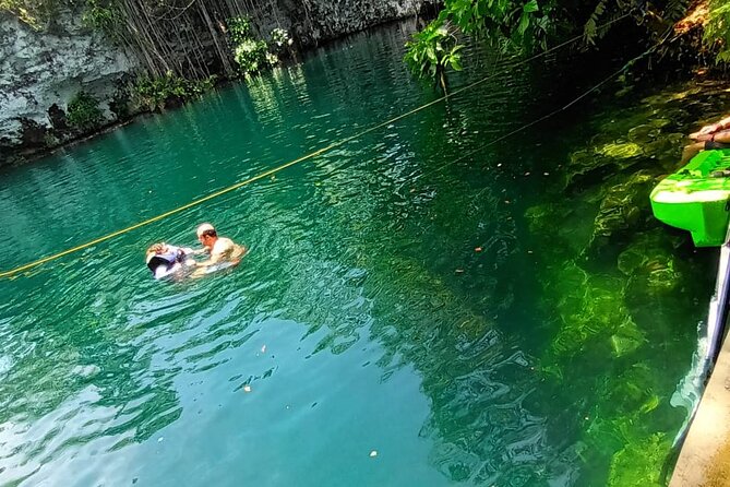 Blue Dudu Lagoon - Monumento Natural El Saltadero: views and live local action