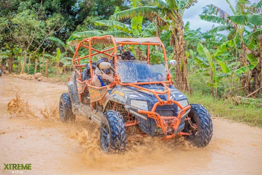 Booggy Adventure en Macao: Cuevas, Playa y Barro Extremo - Helmet on, engine running: driving your own buggy