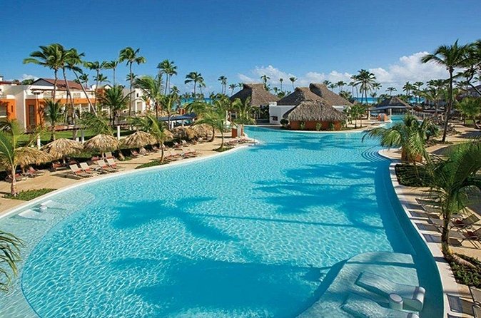 Breathless Punta Cana Resort & Spa - Round Trip Shuttle - Punta Cana Airport - Safety and service quality, based on what people highlighted