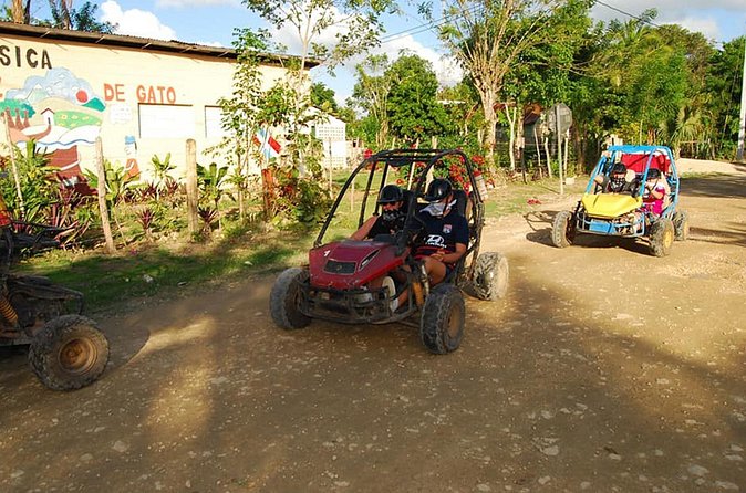 Buggie Adventure Bayahibe - A typical Dominican house stop for coffee and cacao