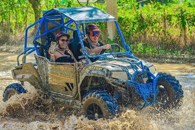 Buggy Predator Adventure Punta Cana - Cave, Beach and Mud - Stop 3 at Macao Beach: Final Swim, Photos, and Cooling Off