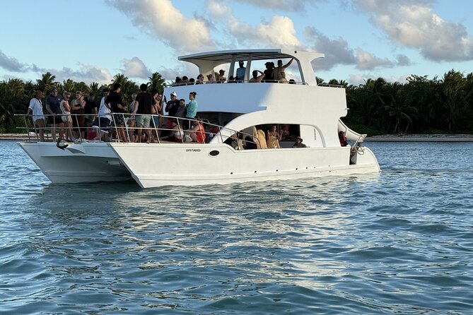 Catamaran Booze Cruise And Snorkeling Punta Cana - Adults Only - Leaving Bávaro Beach at 3:00 pm: How the Day Flows