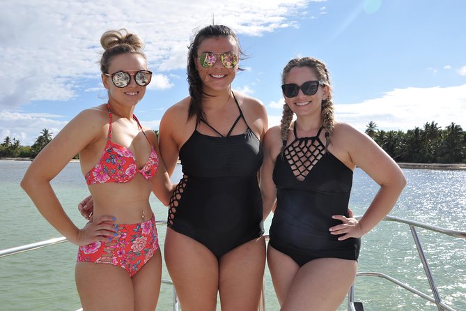 Catamaran Booze Cruise, Snorkeling & Punta Cana Coast View - Music, dancing, and the volume question