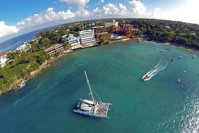 Catamaran Snorkeling All-Inclusive Day-Trip - Finding your best spot on a multi-level catamaran