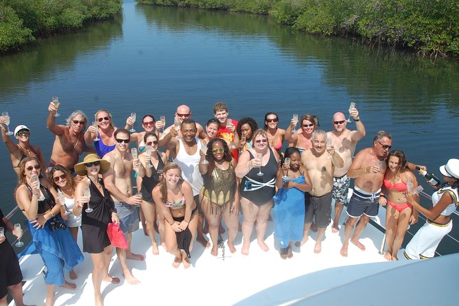 Cayo Arena Catamaran Cruise from Puerto Plata with Lunch - Crew, Deck Hands, and the Photo Factor