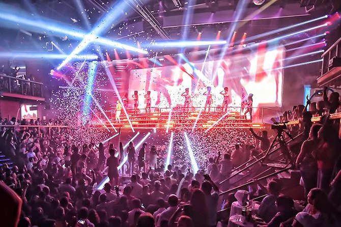 Coco Bongo Punta Cana New Year's Eve 2026 - Entering the party: timing, pickup, and mobile ticket flow
