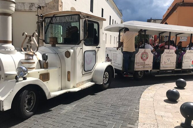 Colonial Zone Train 45 minutes of history and culture in Santo Domingo - Where you meet, where it starts, and how the route plays out