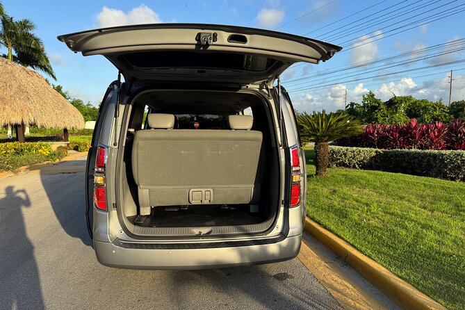 Confortable and privaste transportación from puj Airpot - What’s included versus not included (so there are no surprises)
