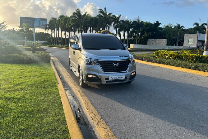 Confortable and privaste transportación from puj Airpot - Who this transfer fits best