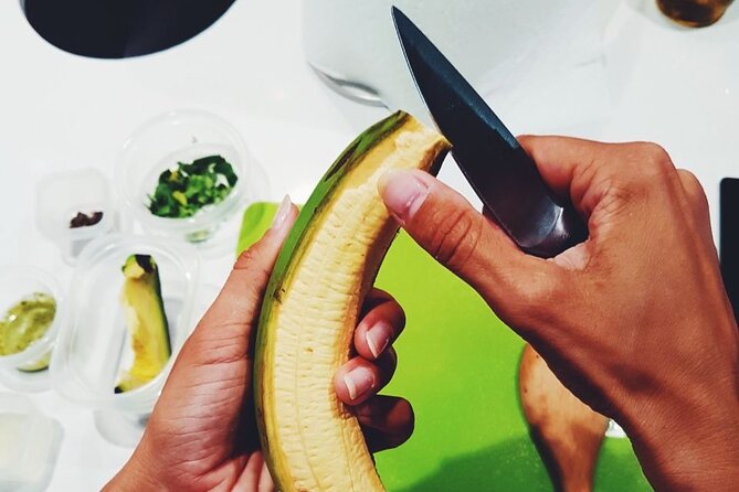 Cooking With a Twist: Sancocho Borracho - The meal you actually sit down to: rice, avocado, dessert, and liquor tasting