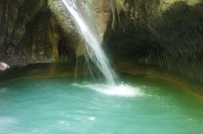 Damajagua Waterfalls Adventure Tour With Lunch Included - Waterfall Time: Wet Fun, Safety Setup, and Real-World Jumps