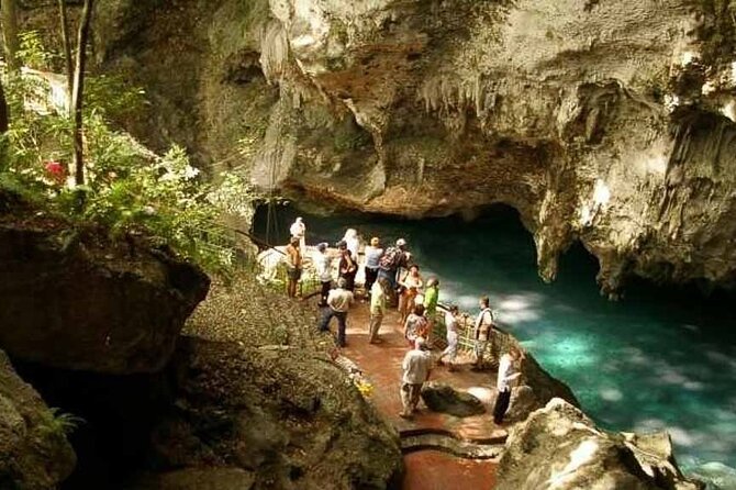 Day Trip to Santo Domingo from Punta Cana - Los Tres Ojos National Park: Caves, Taino history, and a cool lake view