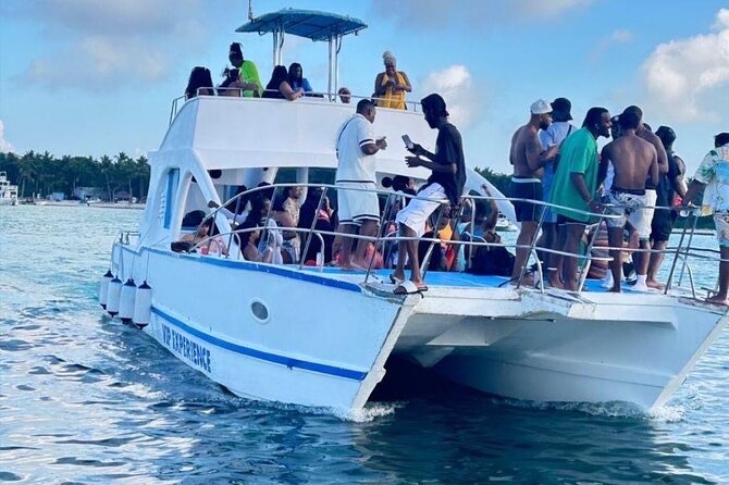 DE Hip Hop Boat Party for Adults and Free Drinks Only - Coral reef time at El Cortecito, with gear and real water fun