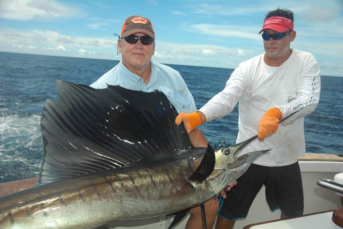Deep Sea Fishing Tour - Drinks, Atmosphere, and Why It Feels Like More Than Fishing