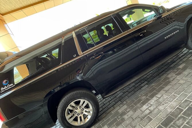 Deluxe SUV Private Round Trip Airport Transfer Uvero Alto Hotels 1-5 Passenger - Flight tracking: what happens when your plane runs late