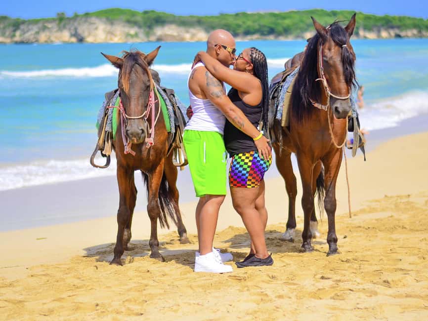 Discover the Trails of Punta Cana on a Horseback Ride - Getting Picked Up in Punta Cana: Start Smarter