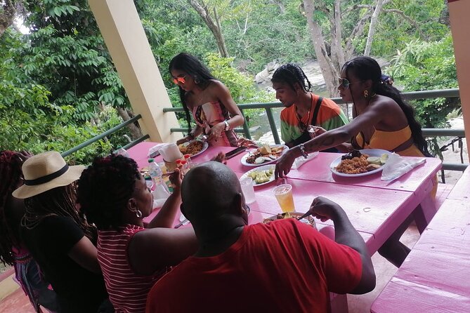 Dominican Republic Cultural Country Safari Tour from Punta Cana - Stop 4: Traditional Dominican food and snack break, plus tastings