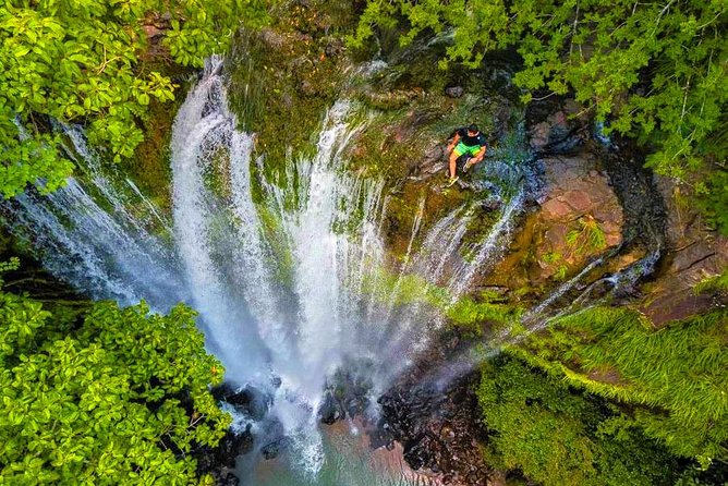 El Limón waterfalls Tour (horse riding & swimming) with lunch - Meeting point and getting there: plan this part early