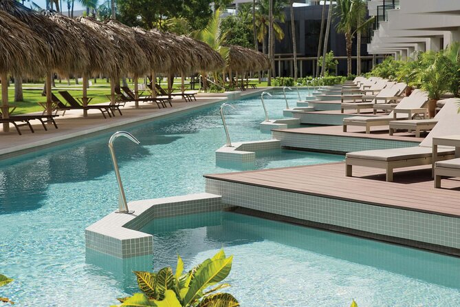 Excelence El Carmen - Round Trip Shuttle - Punta Cana Airport - Private Punta Cana Airport Transfer to Excellence El Carmen