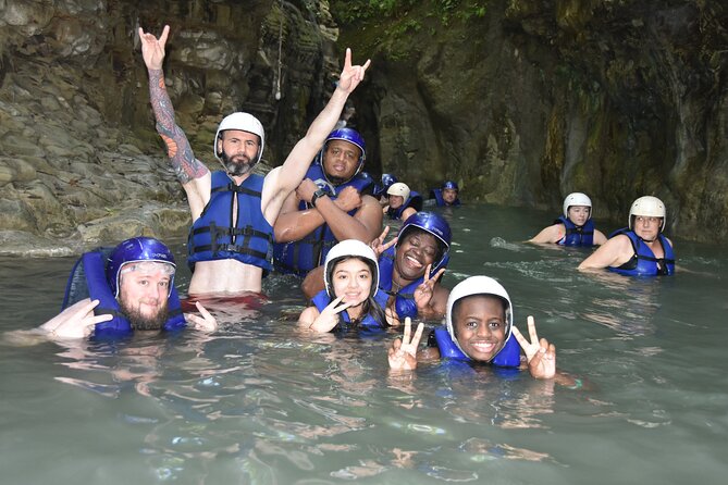 Excursion in Damajagua's 7 Waterfalls - Key Points at a Glance