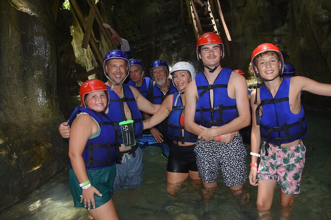 Excursion in Damajagua's 7 Waterfalls With Food Included DR! - The waterfall section: how the 7 stops work in real life