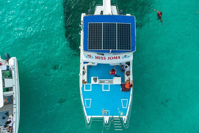 Experience for families and friends by private boat with pick-up - Quick planning tips for a smoother day at sea