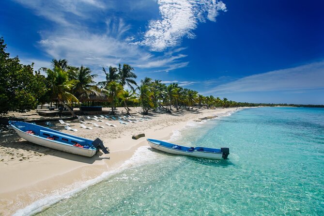 Explore Catalina Island & Snorkeling Adventure from Punta Cana - On Board Paradise: Live Music, Drinks, and the Seating Reality