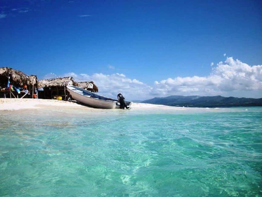 From Puerto Plata: Cayo Arena by VIP Speedboat and Snorkel - Cayo Arena sandbar time: the sun, the water, and the snorkel zone