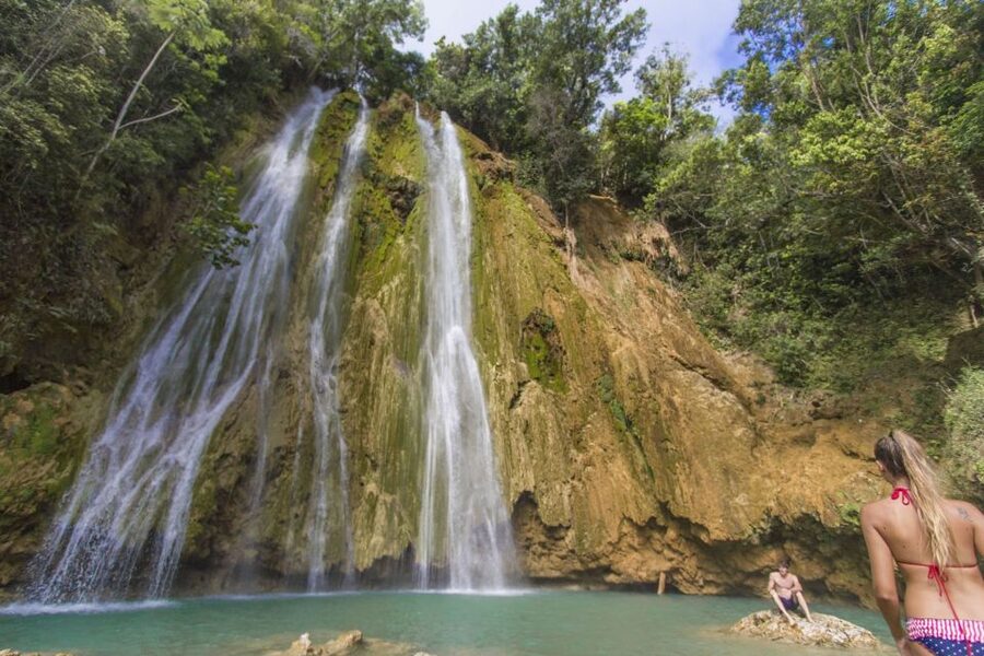 From Punta Cana: Samaná, Cayo Levantado & El Limón Waterfall - Lunch at the Ranch, Then Island Time on Cayo Levantado or Isla Bacardí