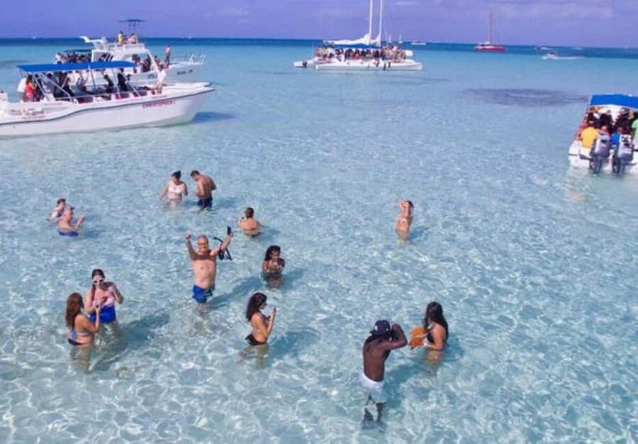 From Punta Cana: Saona Island Boat Trip with Buffet - Saona beach time plus a proper Dominican buffet lunch