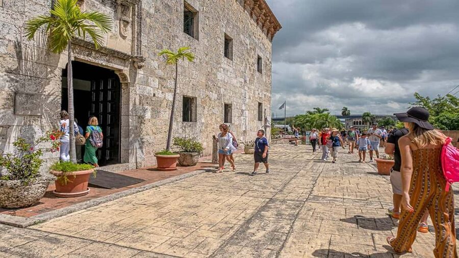 From Santo Domingo: Full day Historical Tour with Lunch - Price and Value: Is $75 a Good Deal for This Day?