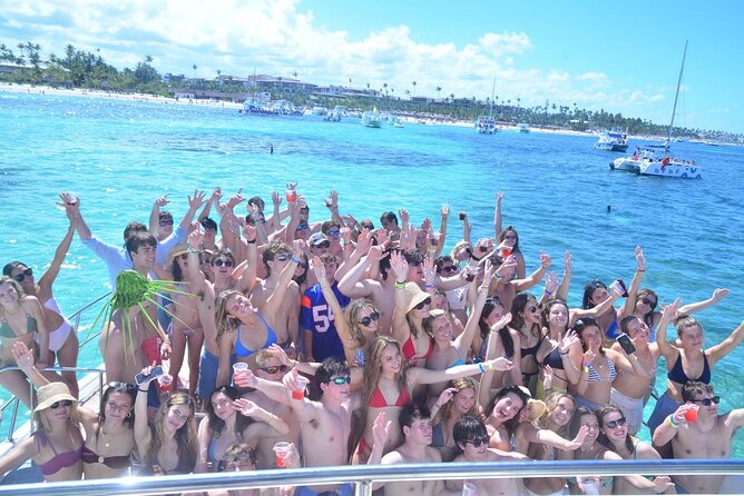 Full-day Buggy & Party Boat tour: snorkel, open bar, cave pool - Open bar on board: how the party boat energy plays out