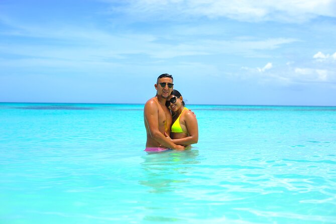 Full Day Excursion to Isla Saona from Punta Cana - Beach Lunch on Saona, Open Bar Timing, and the Buffet Line