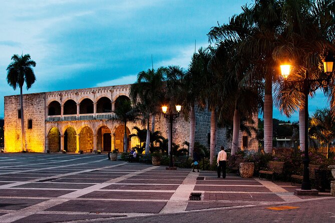 Full-Day Guided Tour in santo Domingo - Parque Colón and the Catedral in the Americas