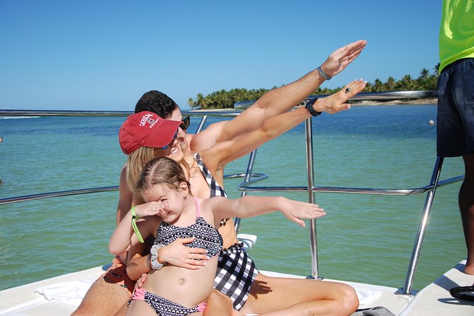 Great Snorkeling Cruise with Sharks & Stingray Encounter and Natural Pool - The Natural Pool stop: shallow water fun and a long swim break